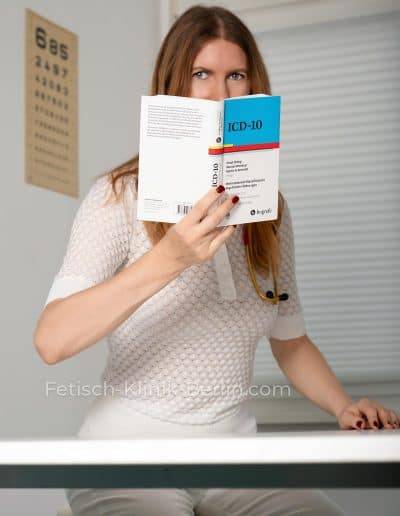 Dr. Nica Éclat – Praxis für Intimes