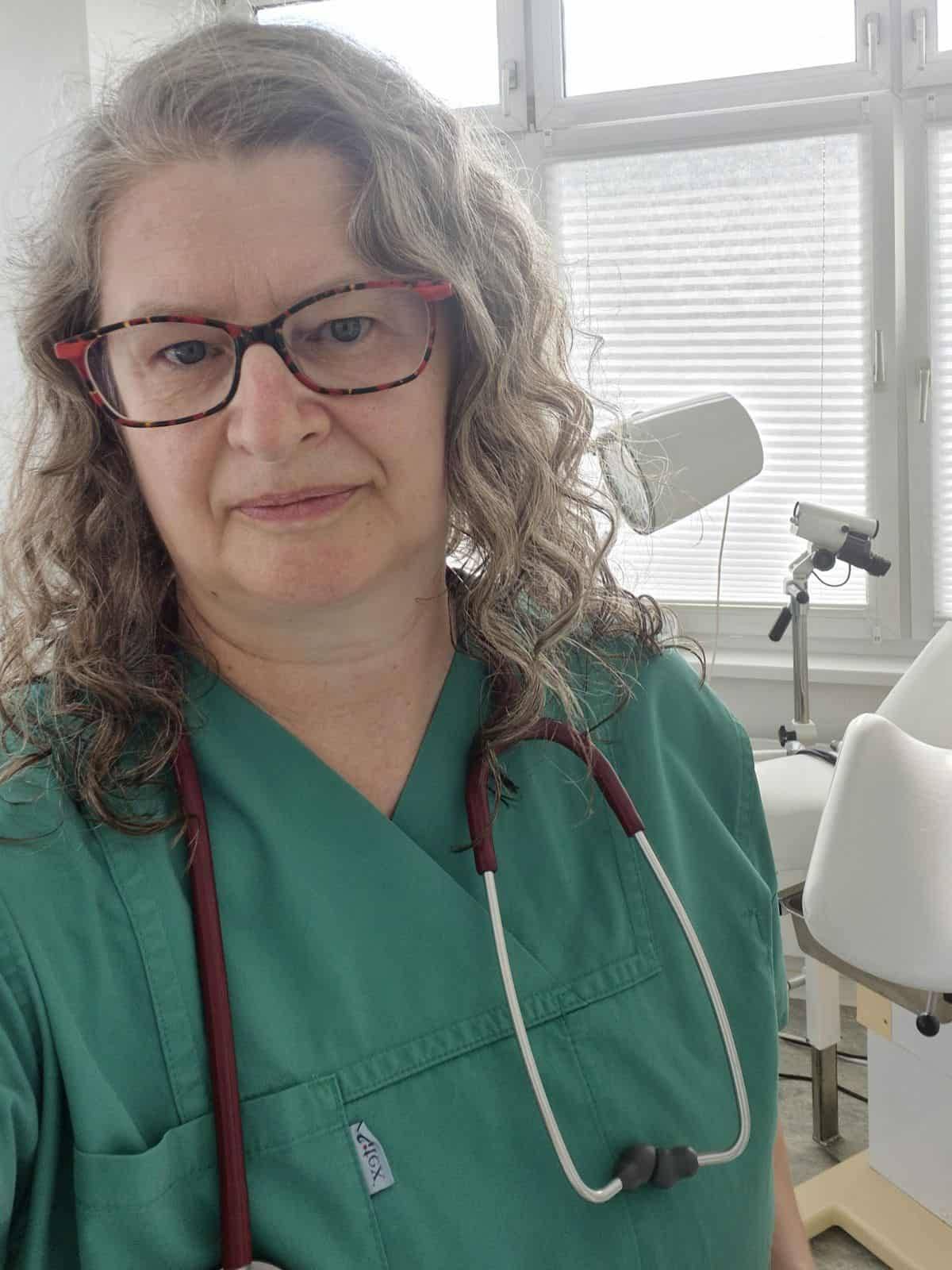 Dr. Charlotte Stein