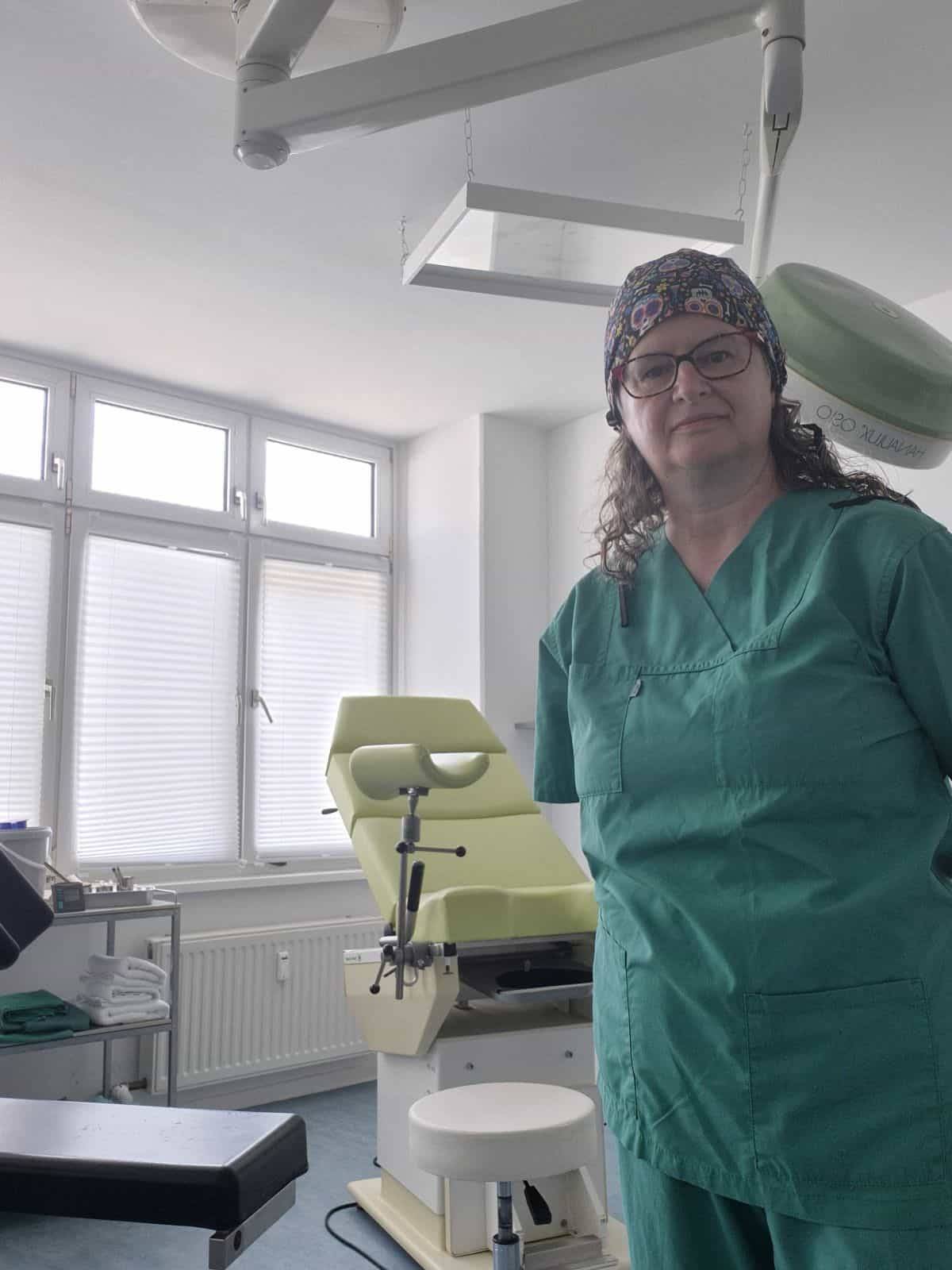 Dr. Charlotte Stein