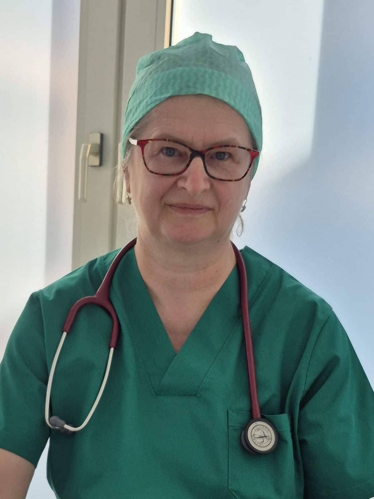 Dr. Charlotte Stein