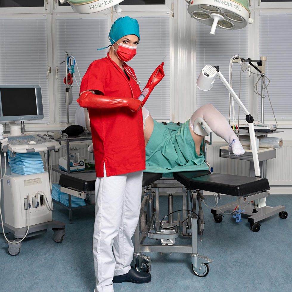 Fetisch Klinik Berlin Ab September Auch In Berlin 